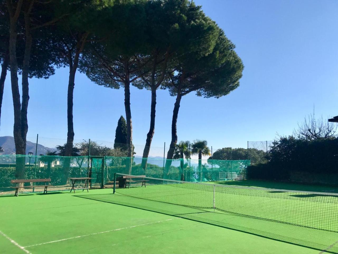 Residence "Delfino" Con Piscina E Campo Da Tennis Рапалло Экстерьер фото